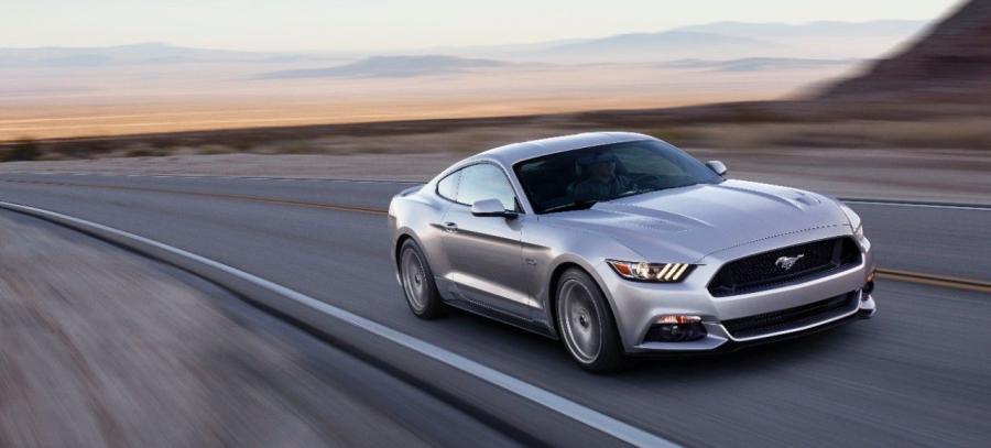  Ford Mustang GT 2015 года  (фото 39 из 93)